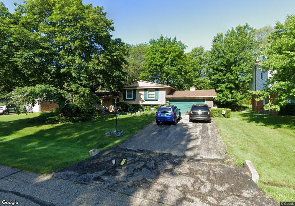 6732 Wild Ridge Ln, West Bloomfield, MI 48322 - photo 1