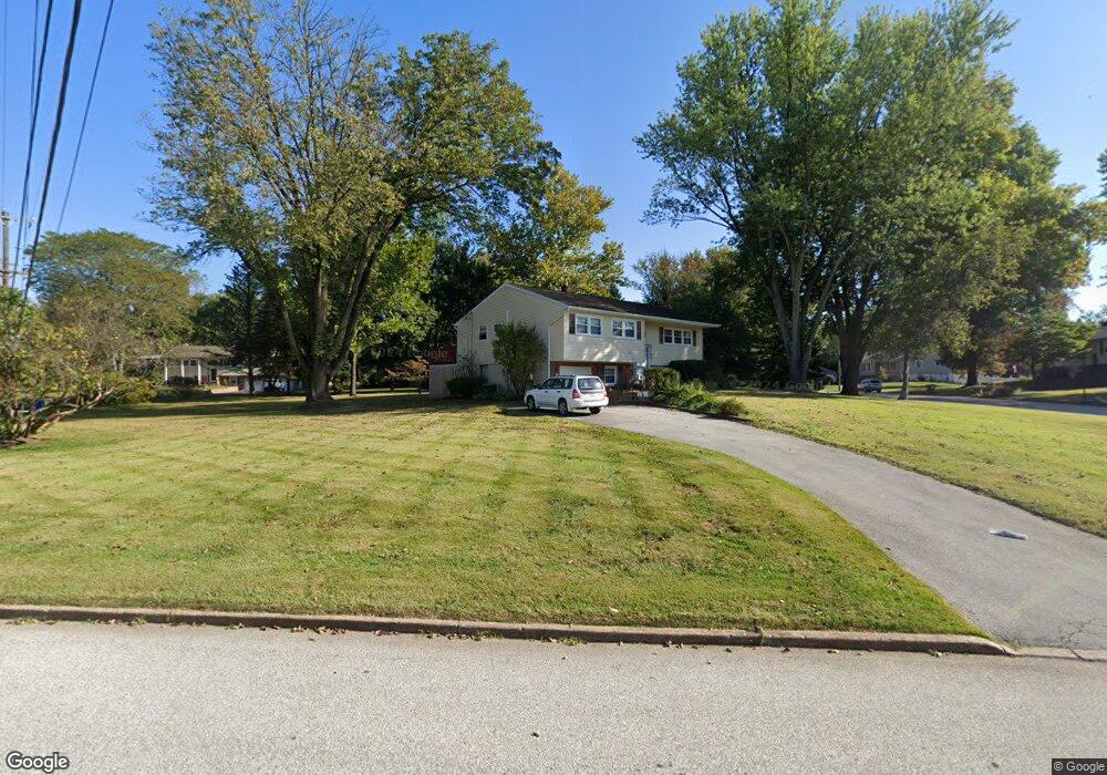 815 Glenn Ct, Phoenixville, PA 19460 - photo 1