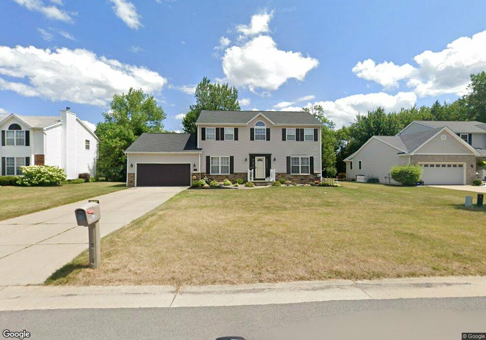 7265 Erica Ln, North Tonawanda, NY 14120 - photo 1