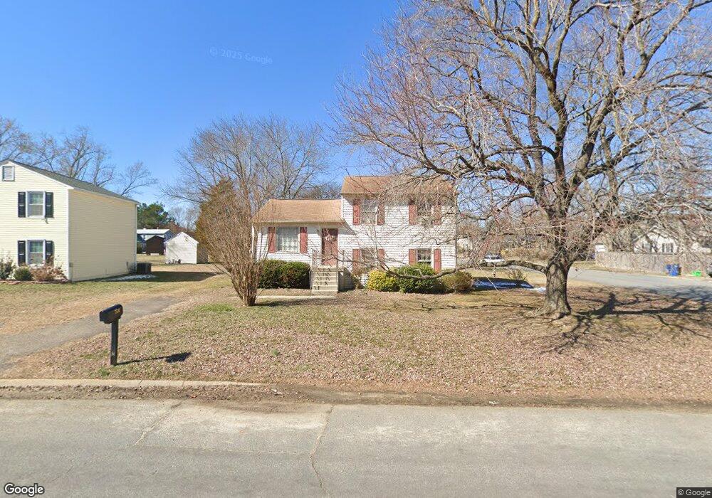 7530 Hilmar Dr, North Chesterfield, VA 23234 - photo 1