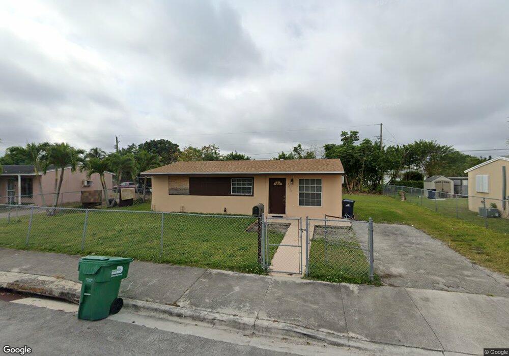 22210 SW 114th Ct, Miami, FL 33170 - photo 1