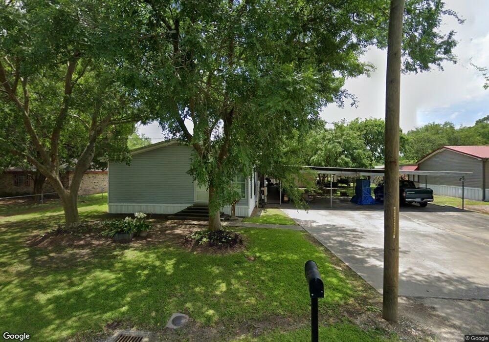 800 Texaco St, New Iberia, LA 70563 - photo 1