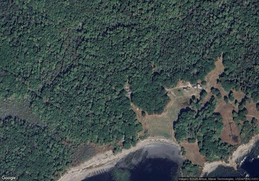 53 Pocahontas Rd, Kittery Point, ME 03905 - photo 1