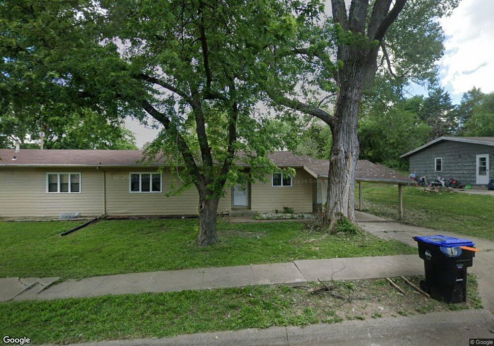 6617 SW Arborglade Ln, Topeka, KS 66619 - photo 1