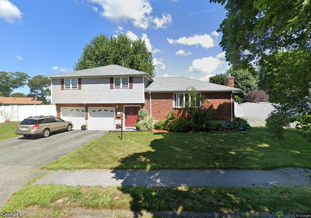 7 Spruce St, Stoneham, MA 02180 - photo 1