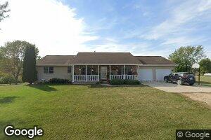 7385 71st St, Cascade, IA 52033