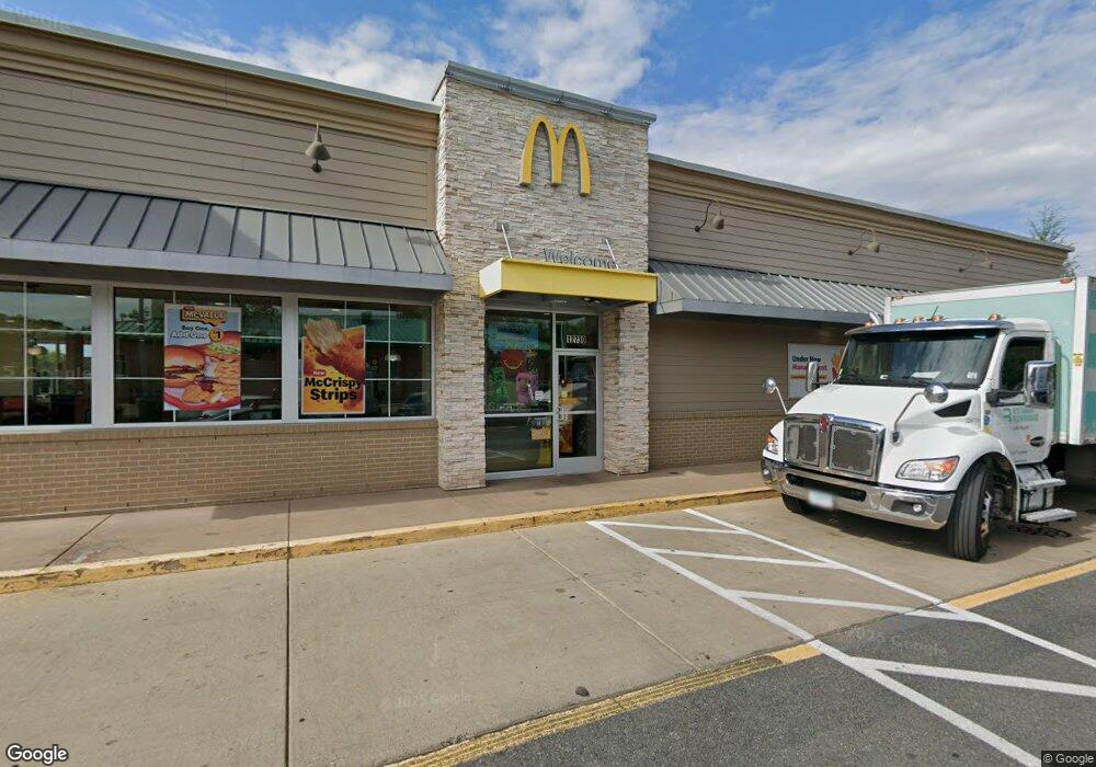 12730 Harbor Dr, Woodbridge, VA 22192 - photo 1