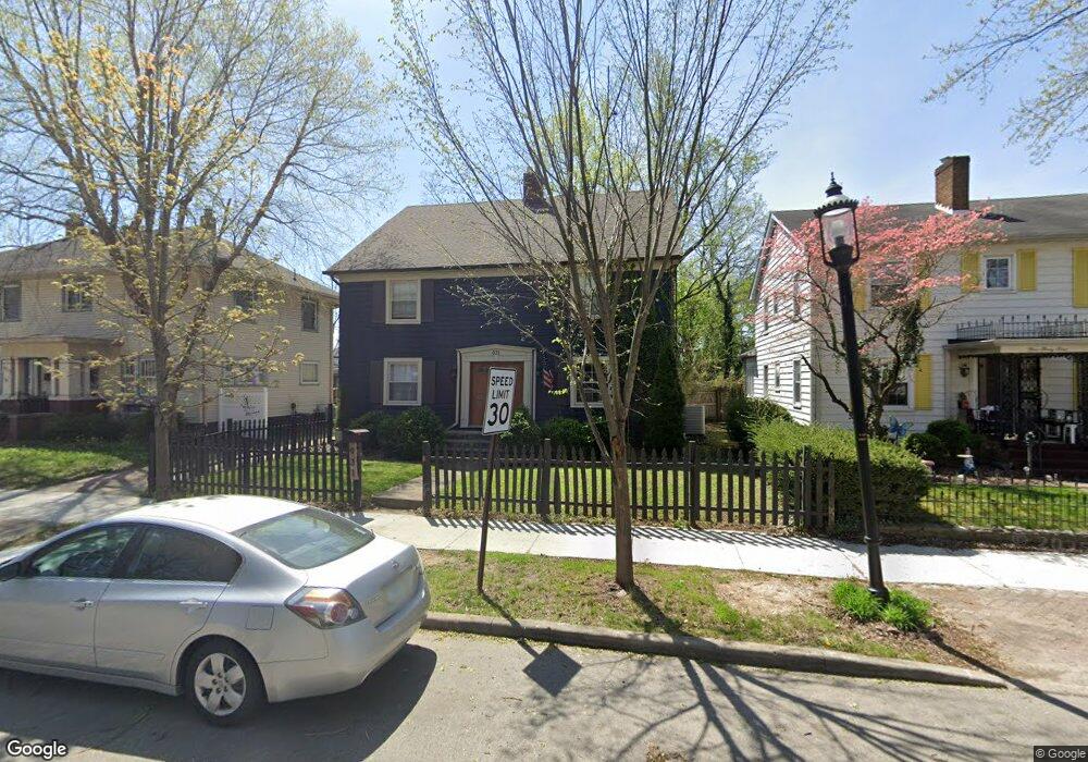 929 W 8th St, Anderson, IN 46016 - photo 1