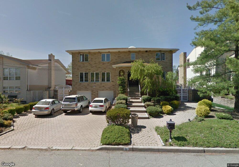 52 Center St, Englewood Cliffs, NJ 07632 - photo 1