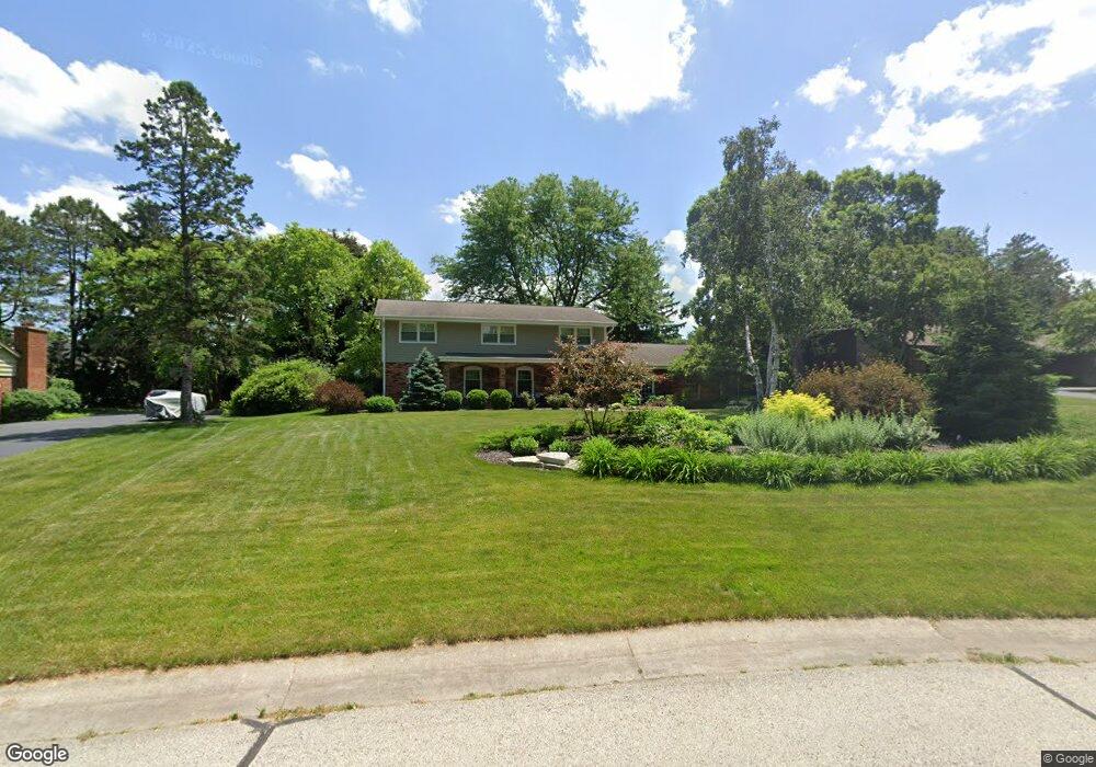 14225 Creekwood Ct, Elm Grove, WI 53122 - photo 1