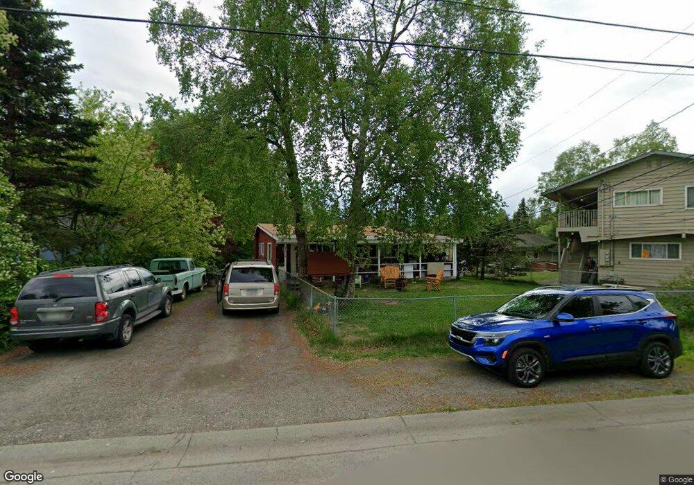 2214 Roosevelt Dr, Anchorage, AK 99517 - photo 1