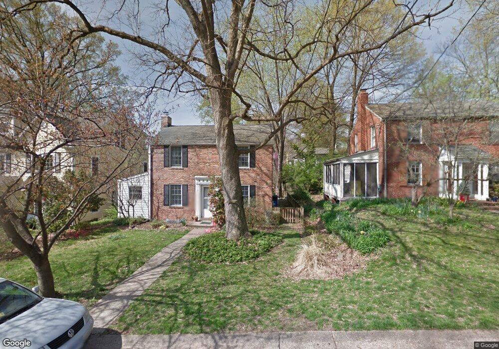 7918 Chelton Rd, Bethesda, MD 20814 - photo 1