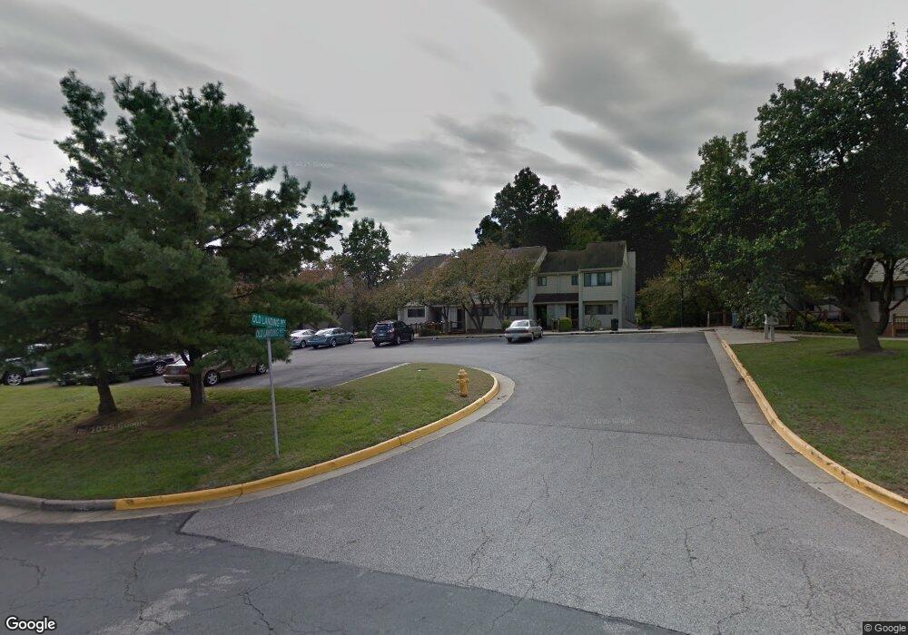 2127 Old Landing Way unit 15-1, Woodbridge, VA 22191 - photo 1