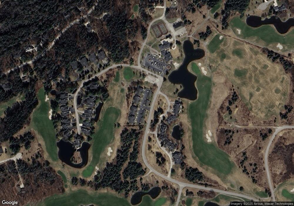 9545 Summerhouse Dr, Charlevoix, MI 49720 - photo 1