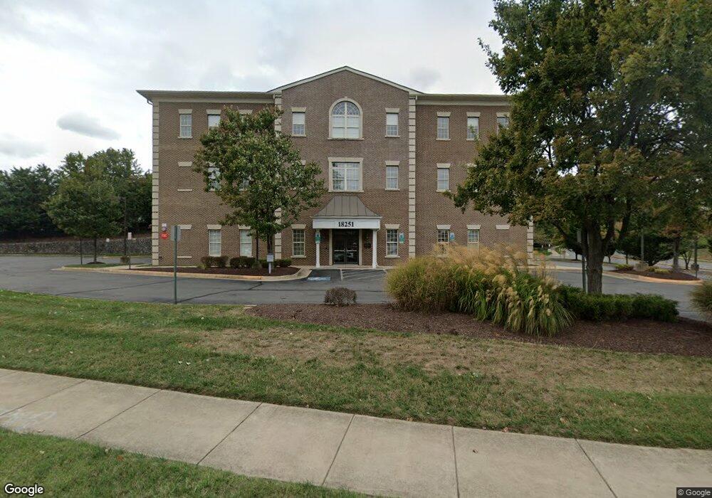 18251 Quantico Gateway Dr, Triangle, VA 22172 - photo 1