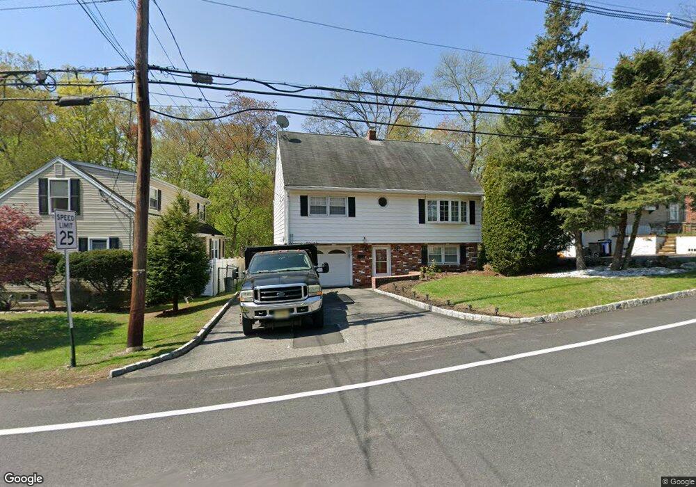 542 Skyline Lake Dr, Ringwood, NJ 07456 - photo 1