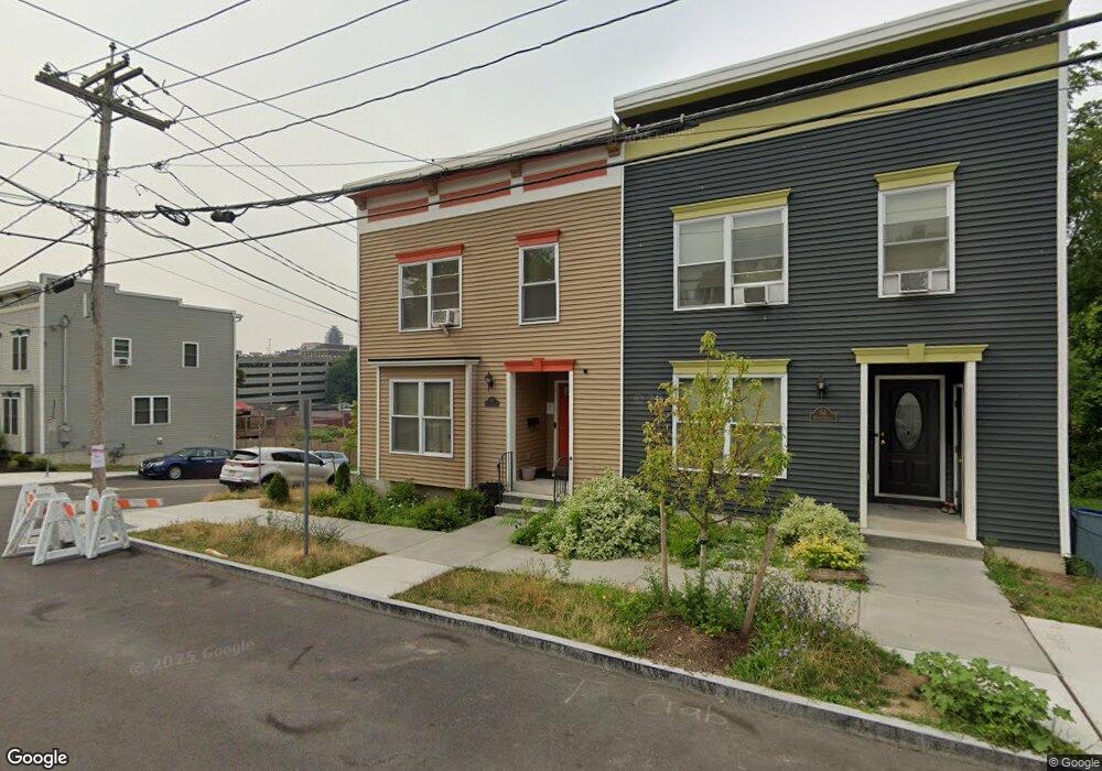 194 Orange St, Albany, NY 12210 - photo 1