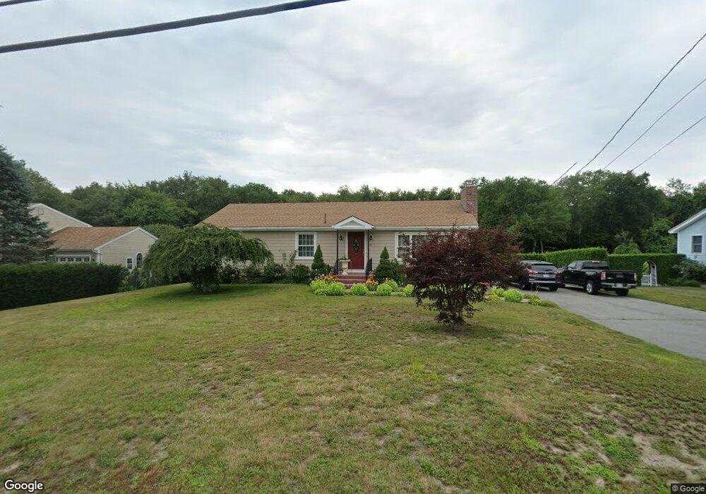 535 Russells Mills Rd, South Dartmouth, MA 02748 - photo 1