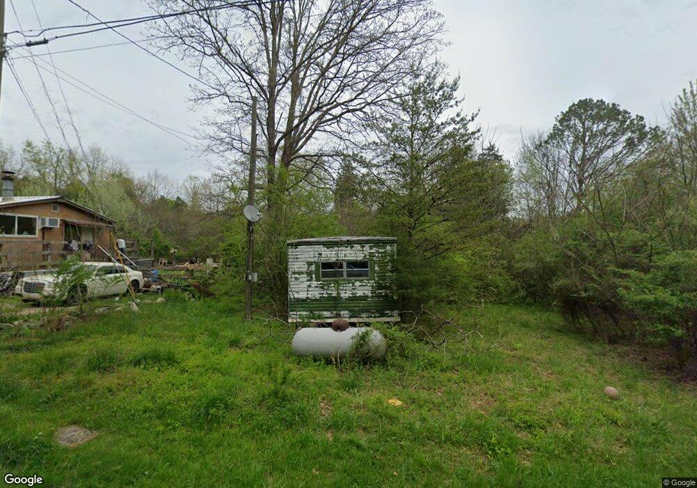 1828 Lakeshore Dr, Burnside, KY 42519 - photo 1