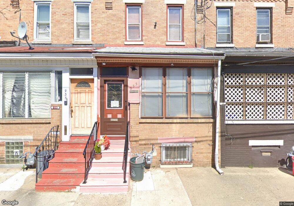 935 Kimber St, Camden, NJ 08102 - photo 1