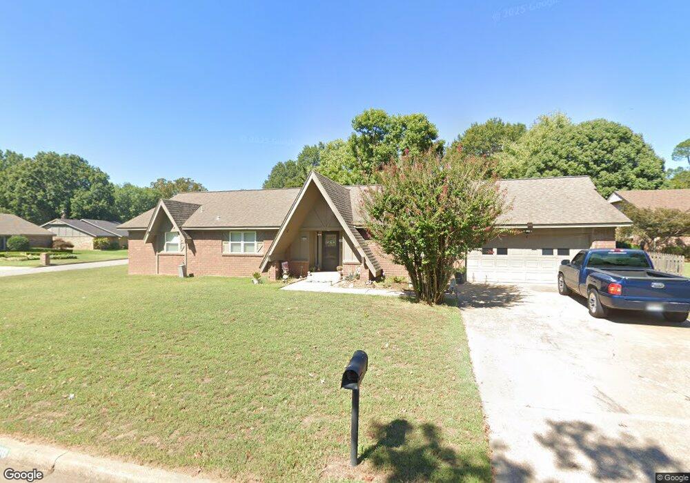 8400 Millwood Cir, Broken Arrow, OK 74011 - photo 1