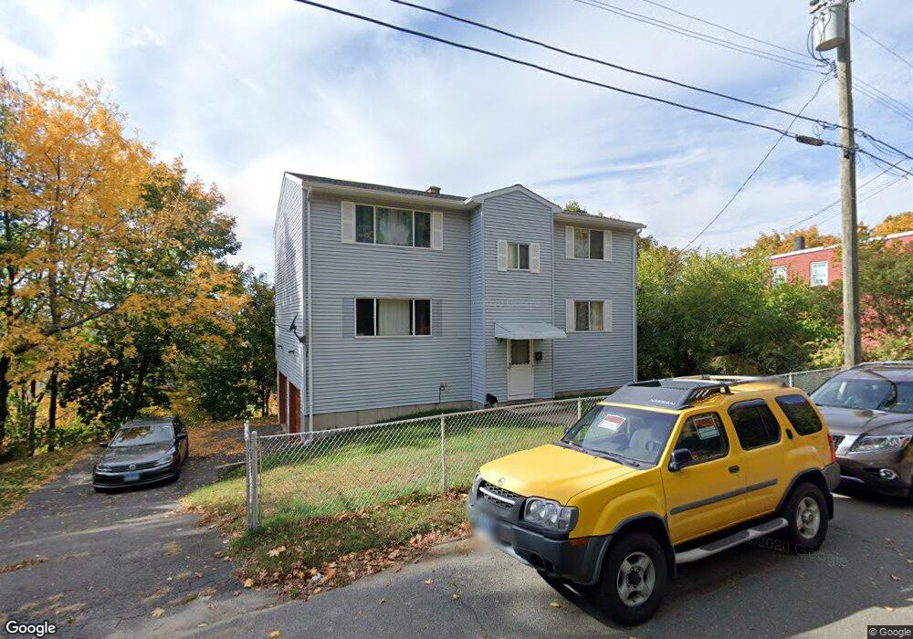 112 Beech St, Waterbury, CT 06704 - photo 1