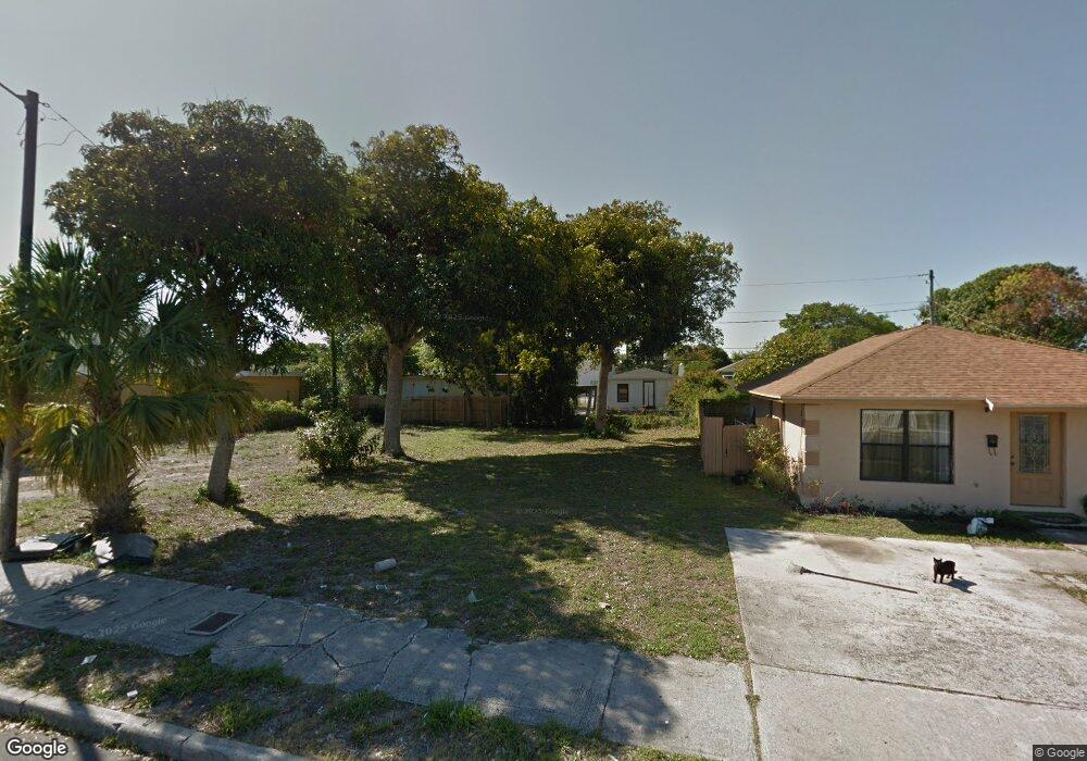 1106 Adams St, West Palm Beach, FL 33407 - photo 1