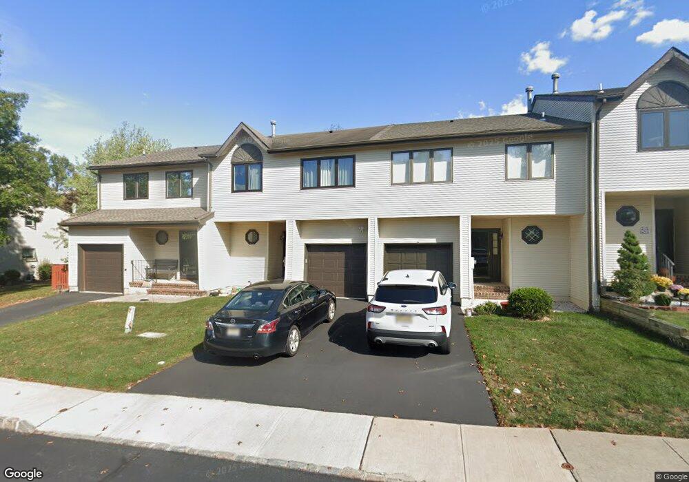 7 Maple Ct, Flemington, NJ 08822 - photo 1