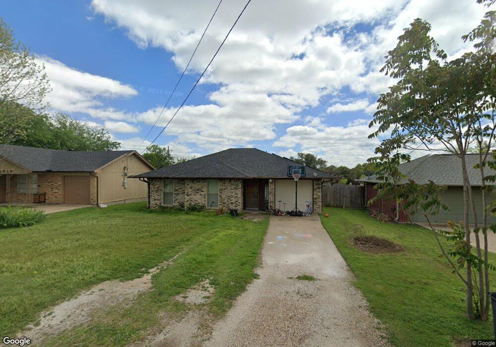1217 Elmira St, Weatherford, TX 76086 - photo 1