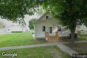 206 W 2nd St, Wayland, IA 52654