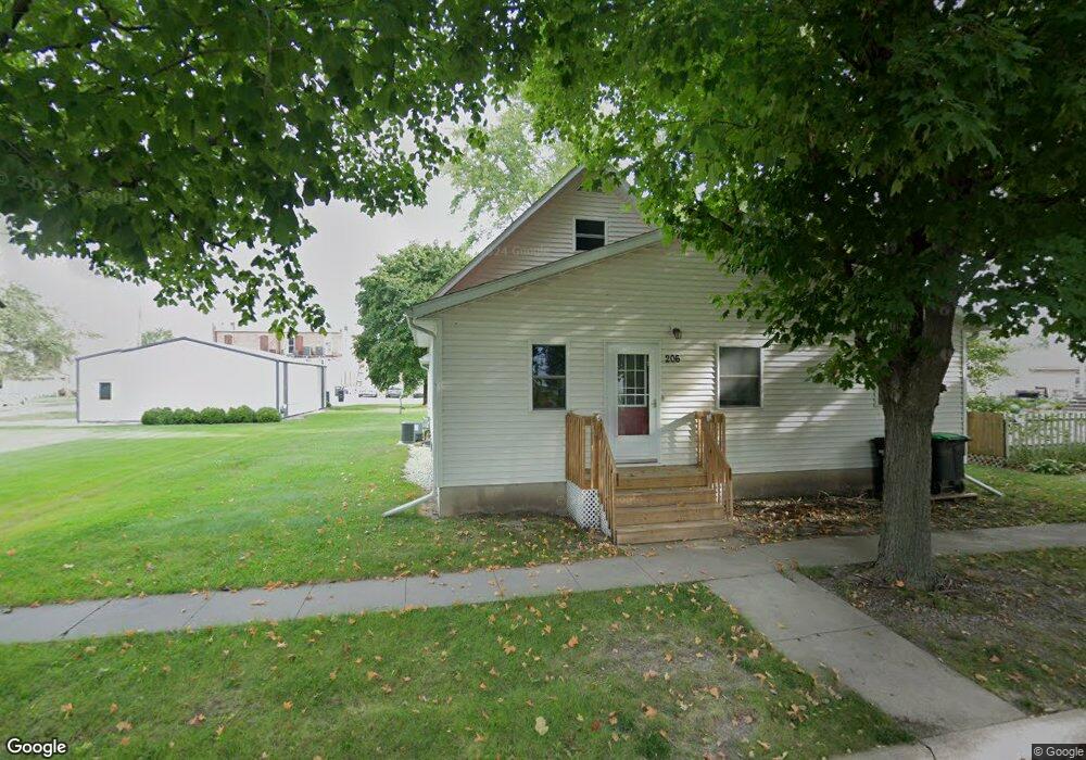 206 W 2nd St, Wayland, IA 52654 - photo 1