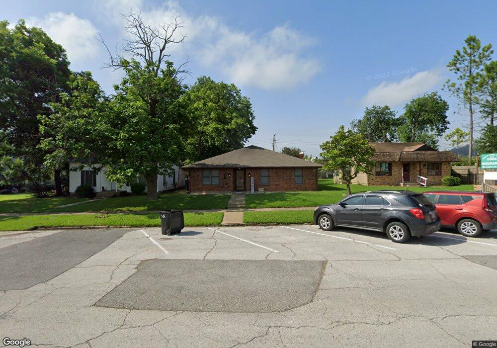 614 W Woodard St, Denison, TX 75020 - photo 1