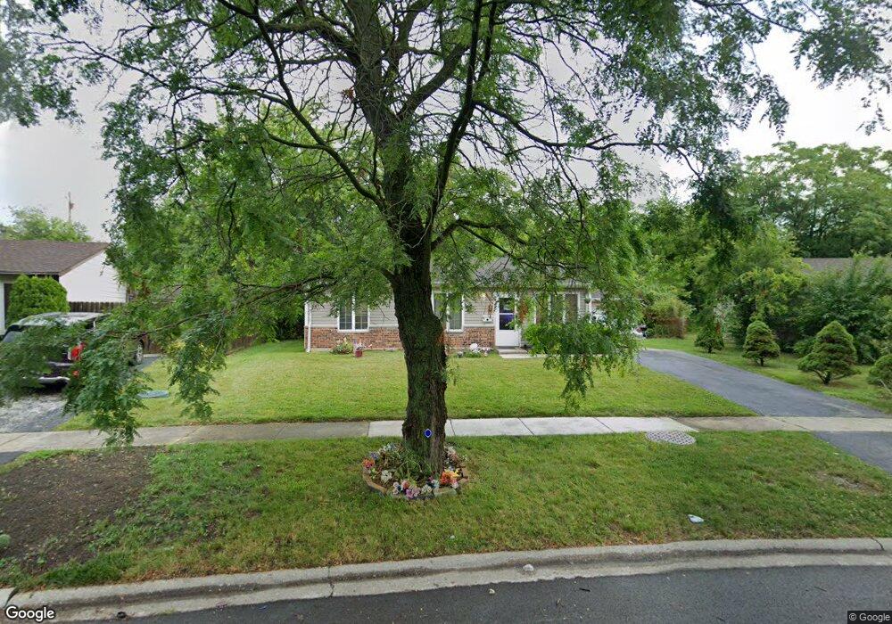 3700 Peach Grove Ln, Hazel Crest, IL 60429 - photo 1