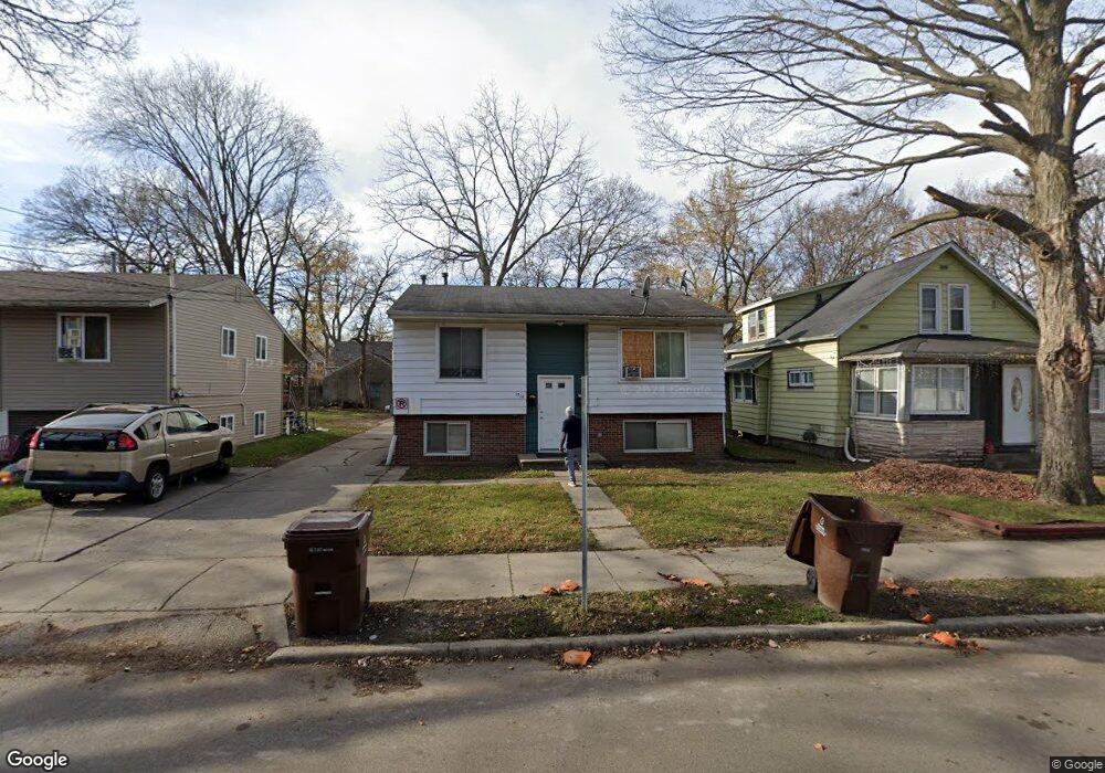 1712 Lyons Ave, Lansing, MI 48910 - photo 1