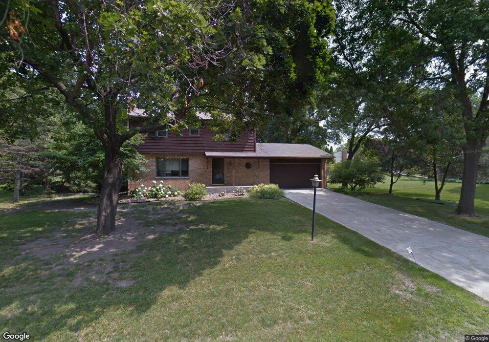 5139 Westmill Rd, Minnetonka, MN 55345 - photo 1