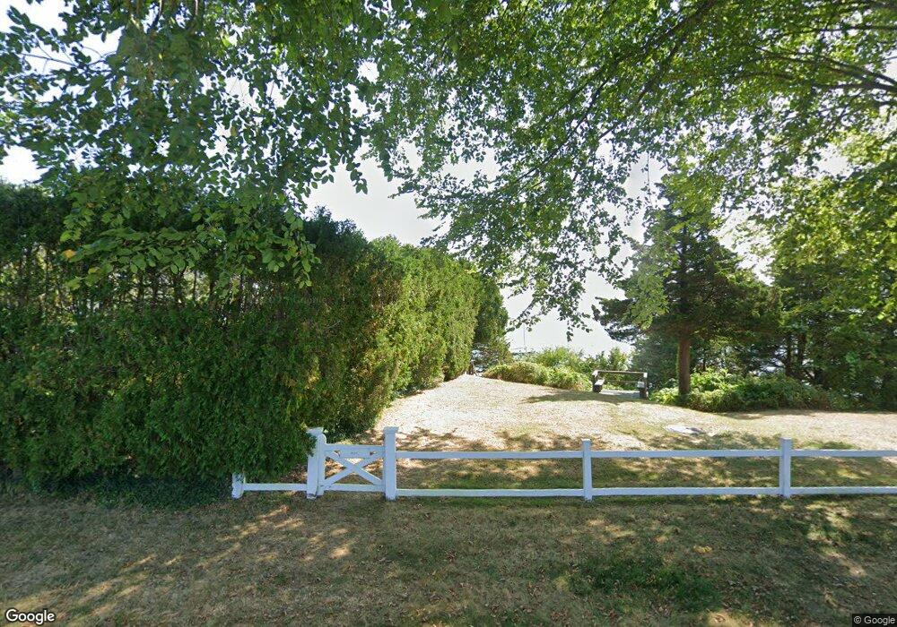 235 Ocean View Ave, Cotuit, MA 2635 - photo 1