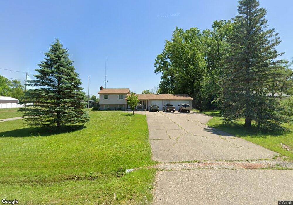 4370 N Vassar Rd, Flint, MI 48506 - photo 1