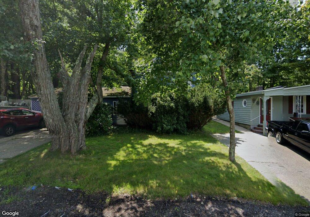 601 Wrentham Rd, Bellingham, MA 02019 - photo 1