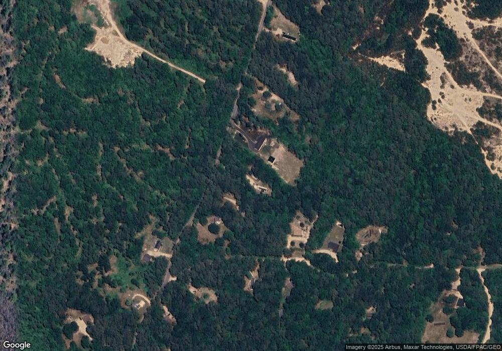 148 Elm St, Ossipee, NH 03864 - photo 1