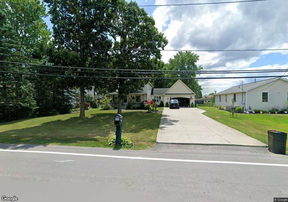 3178 Krueger Rd, North Tonawanda, NY 14120 - photo 1