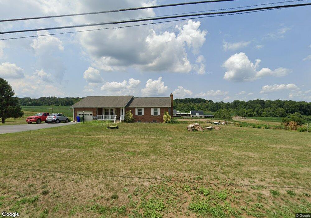 2402A Green Valley Rd, Ijamsville, MD 21754 - photo 1