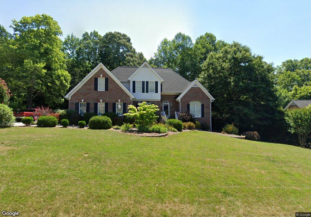 827 Anns Ct, Asheboro, NC 27205 - photo 1