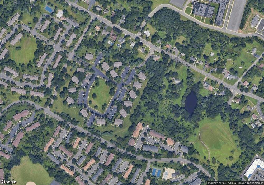 74 Crabapple Ln, Franklin Park, NJ 08823 - photo 1