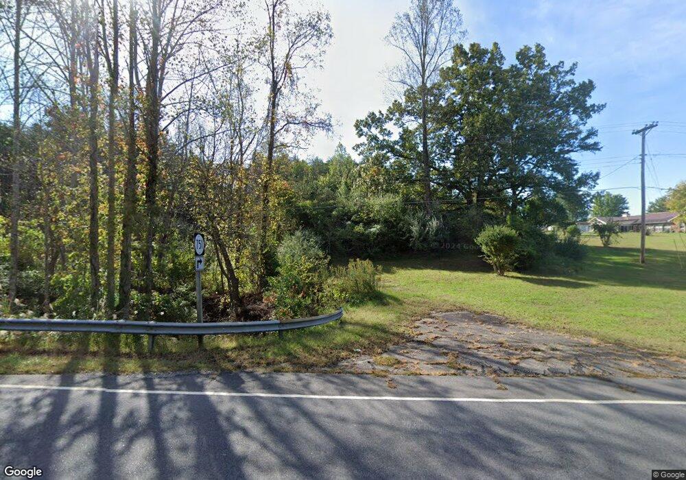 5402 Chatham Rd, Martinsville, VA 24112 - photo 1