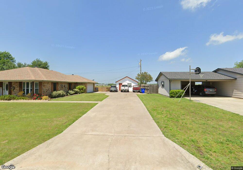 210 Red River Dr, Whitesboro, TX 76273 - photo 1