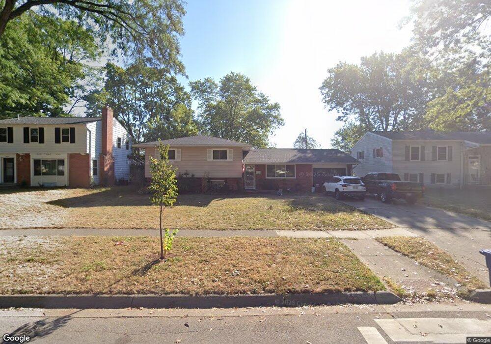 5352 Redwood Rd, Columbus, OH 43229 - photo 1