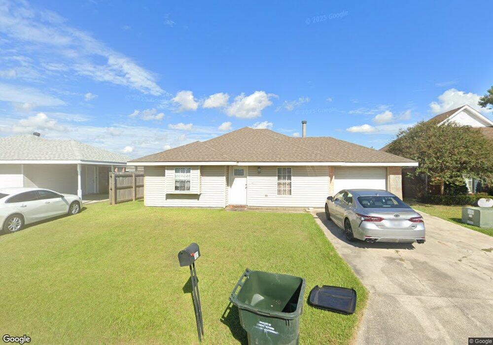 321 Gaynell Dr, Houma, LA 70364 - photo 1