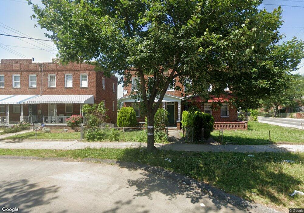 5122 Brooks St NE, Washington, DC 20019 - photo 1