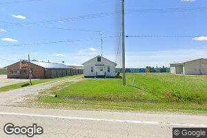 908 E Third, St. Peter, IL 62880