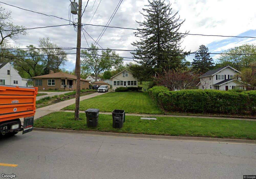 2121 E 29th St, Des Moines, IA 50317 - photo 1